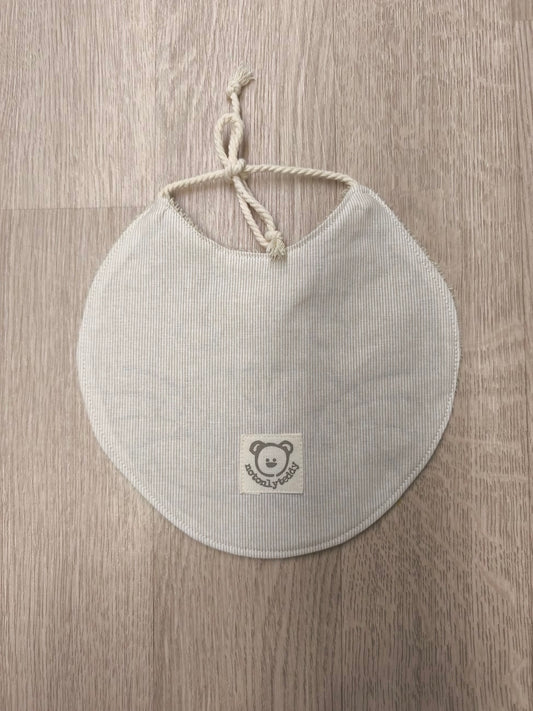 retro di bavaglino a forma di musetto di fochetta beige