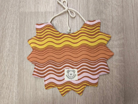 retro di bavaglino per neonato a forma di musetto di riccio