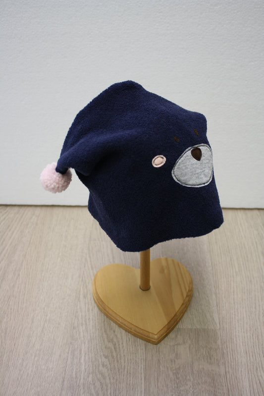 Berretto in felpa blu con musetto di orsetto