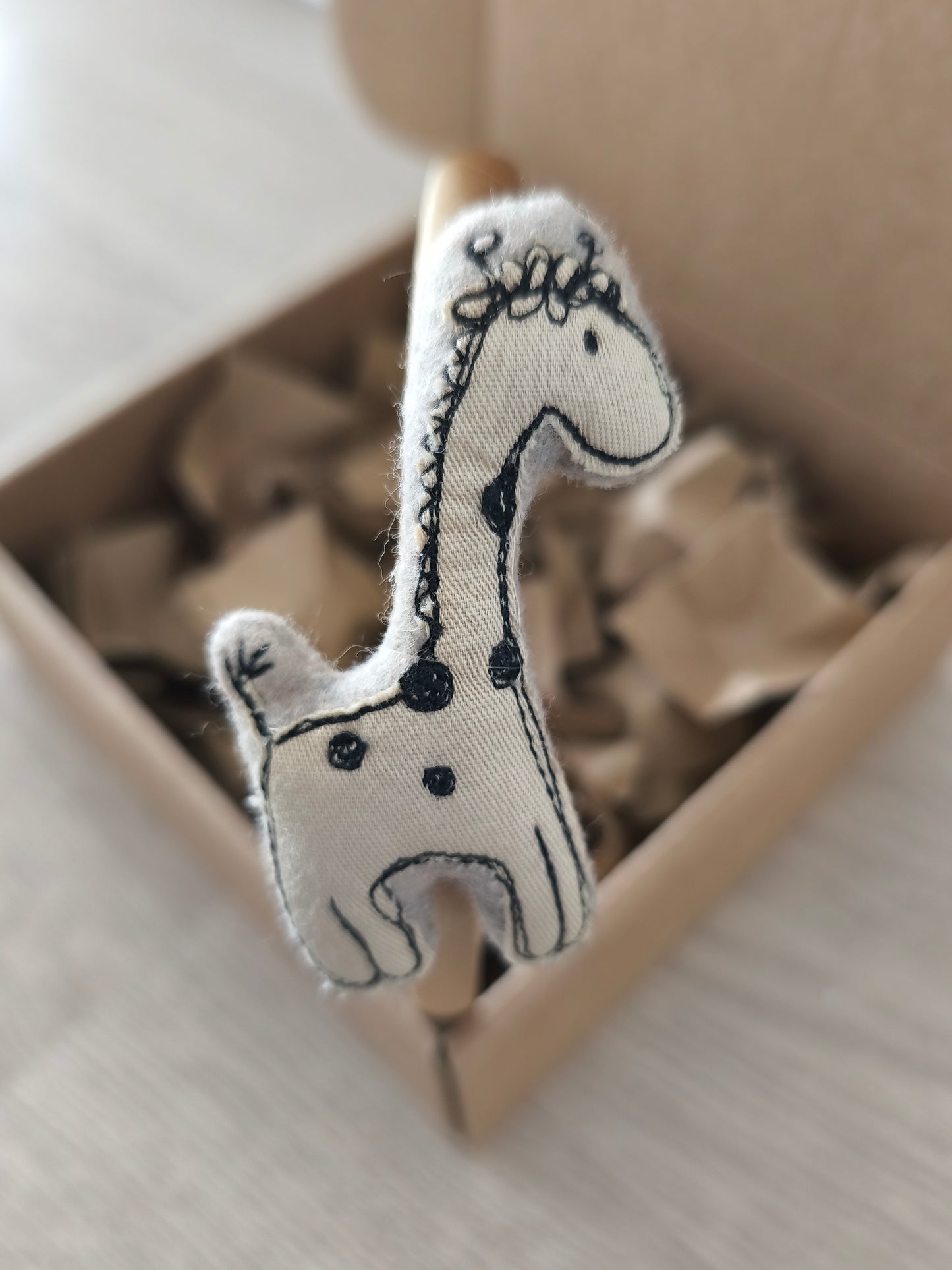 Cerchiello per capelli da bambina in raso con giraffina
