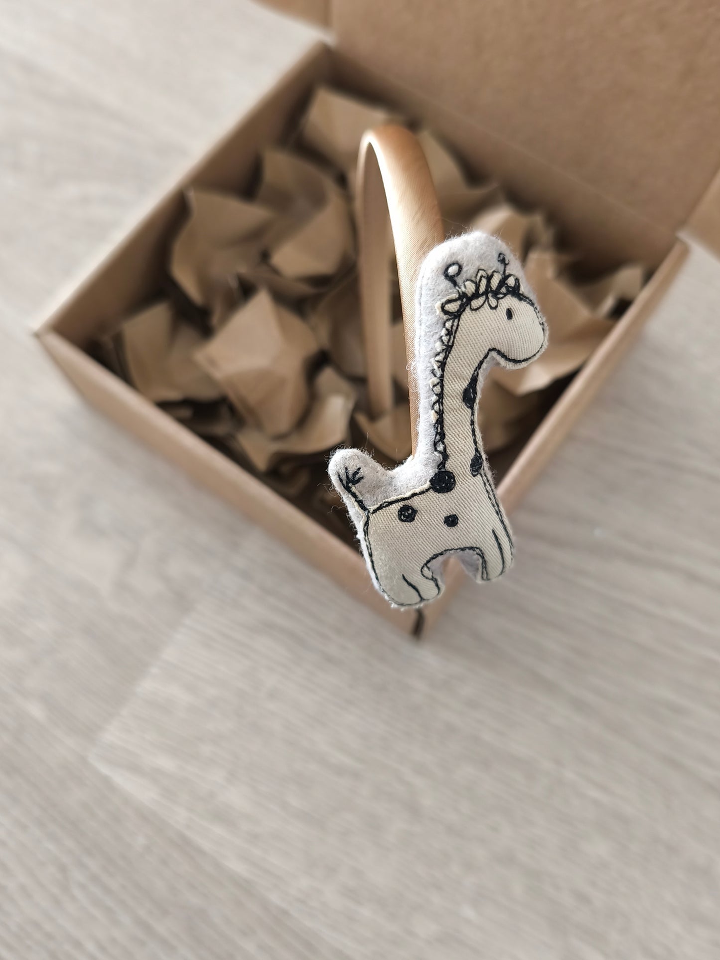 Cerchiello per capelli da bambina in raso con giraffina