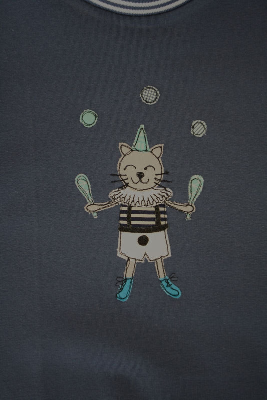 Felpa invernale artigianale “Gattino Giocoliere” – Collezione Circo – taglia 3-4 anni – pezzo unico