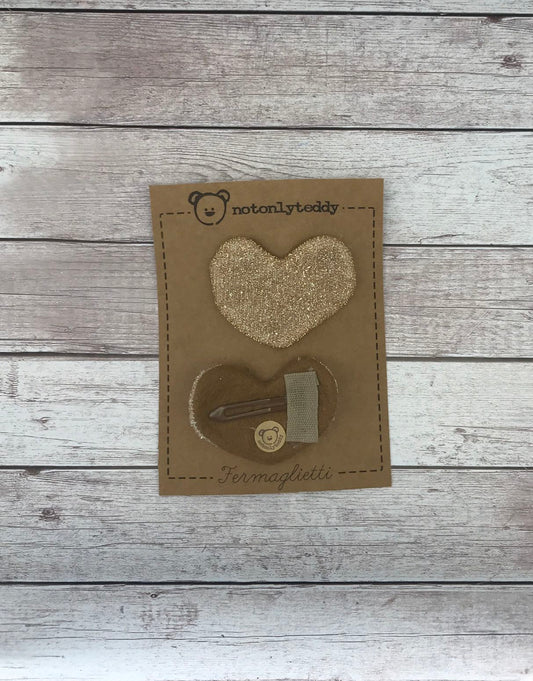 fermaglietti per bambina a forma di cuore in maglina glitter oro - davanti e dietro