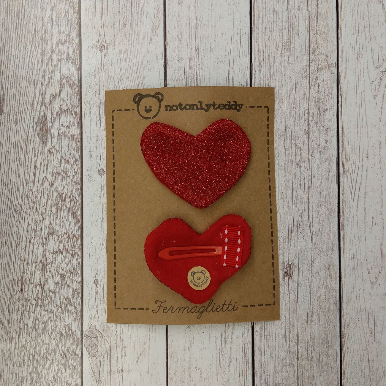 fermaglietti per bambina a forma di cuore in maglina glitter rosso - davanti e dietro