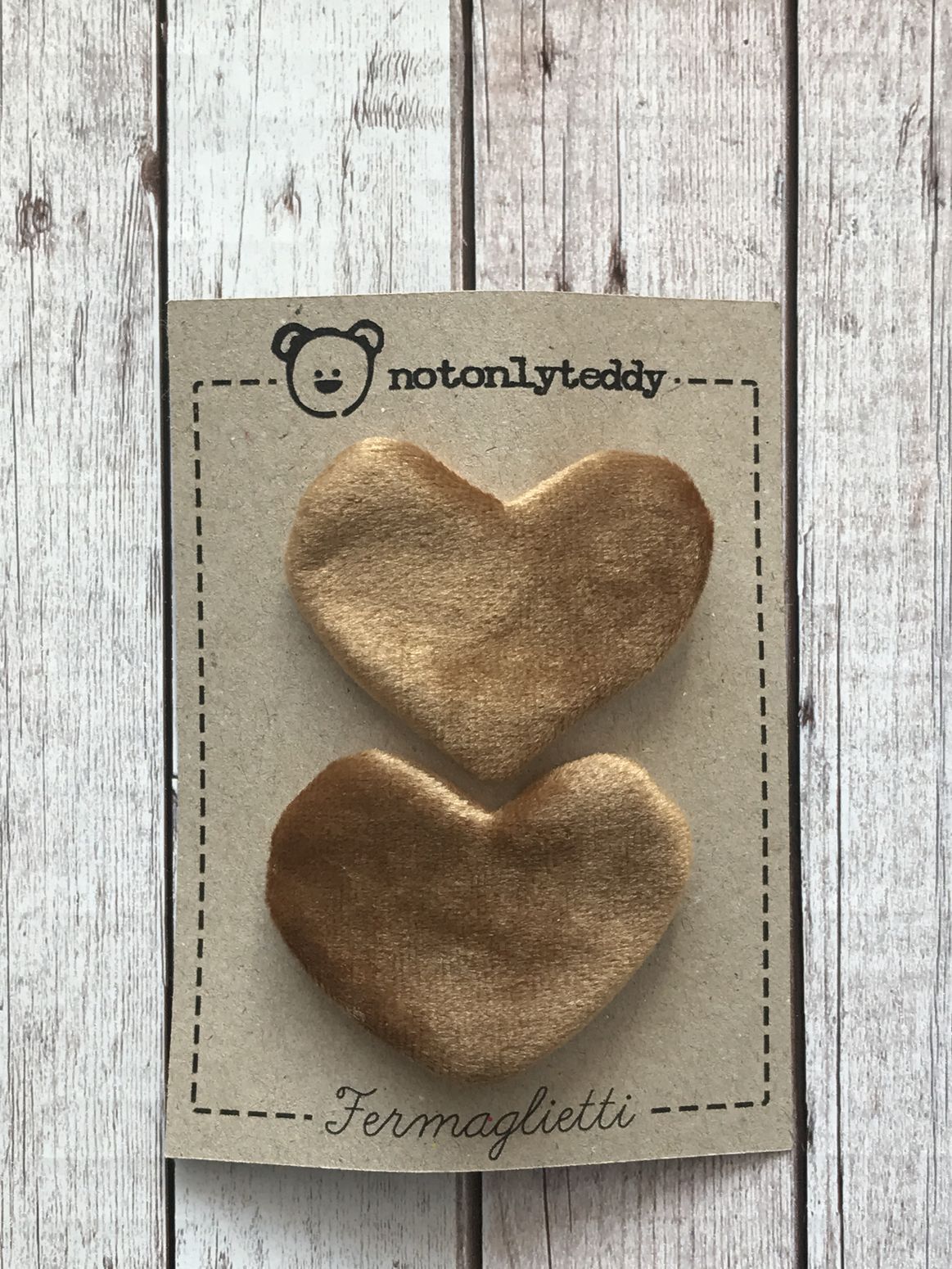 fermaglietti a forma di cuore in velluto bronzo