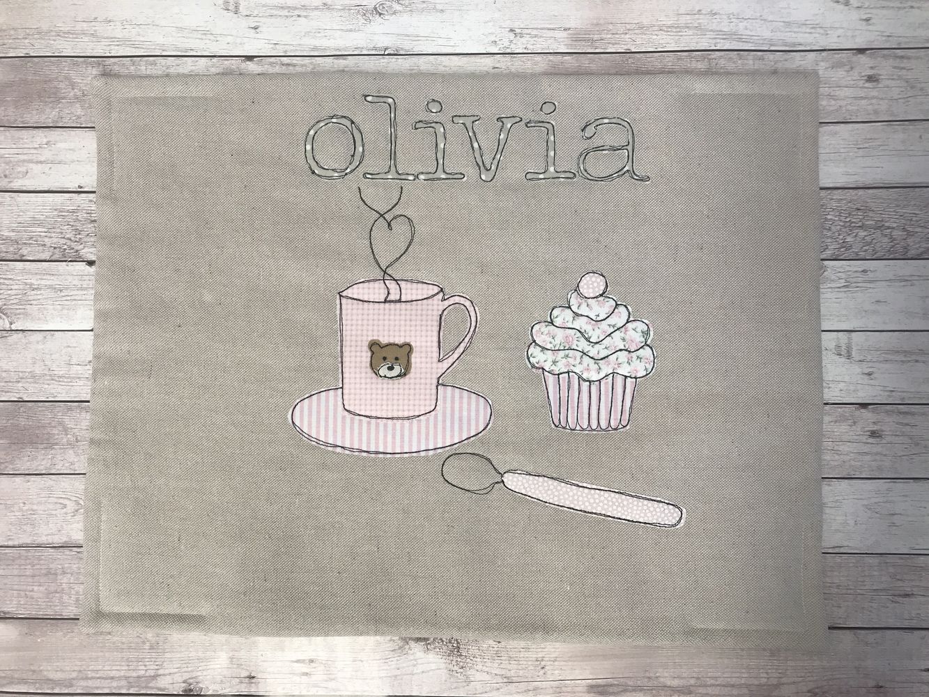 Tovaglietta colazione con cupcake e mug fumante 🍵🧁🐻 - personalizzabile