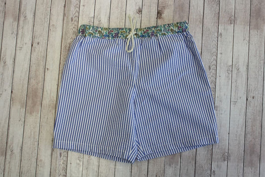 Pantaloncini mare bambino - righine blu e fiori Liberty - pronta consegna taglia 10 anni