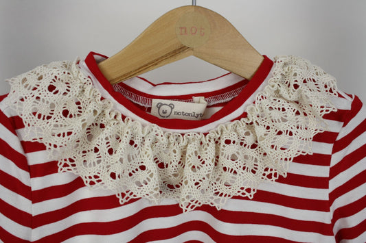 Maglietta a maniche corte a righe bianche e rosse con colletto arricciato in pizzo - taglia 5 anni pronta consegna