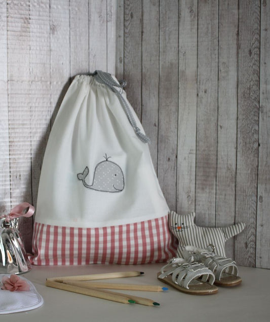 Sacchetto semplice con ricamo di Balenina