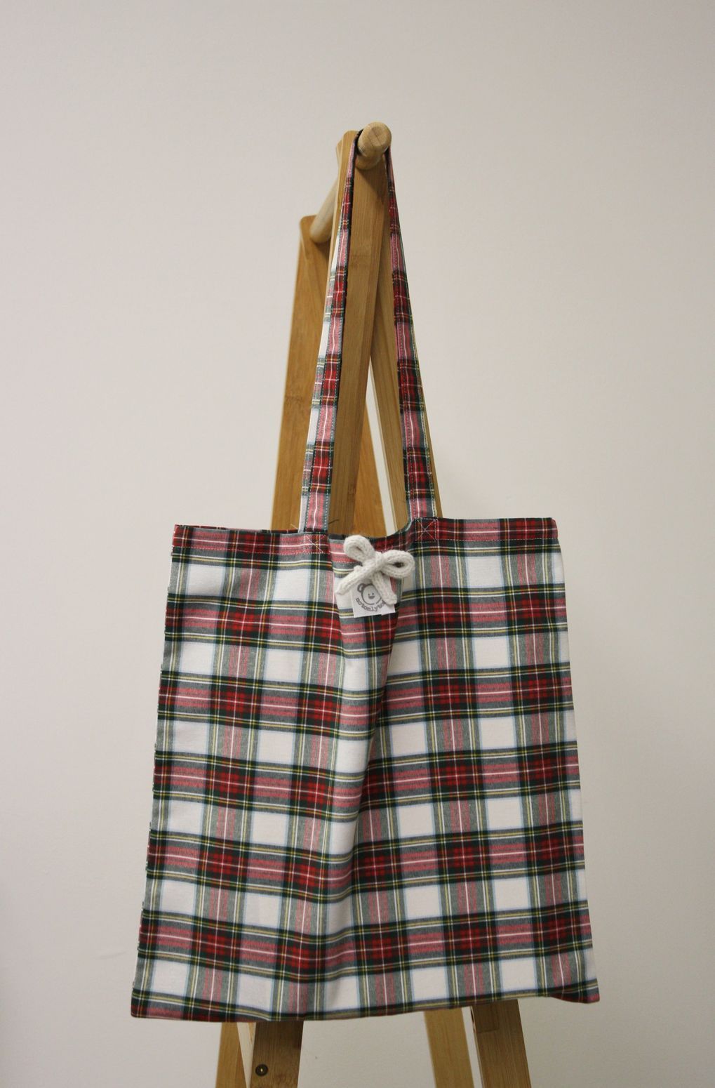 shopper donna tessuto tartan bianco con fiocchetto bianco