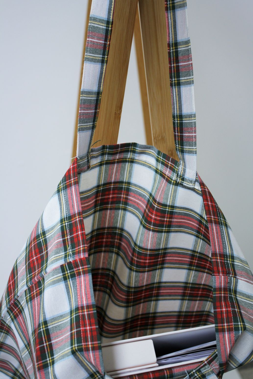 interno di shopper donna tessuto tartan bianco