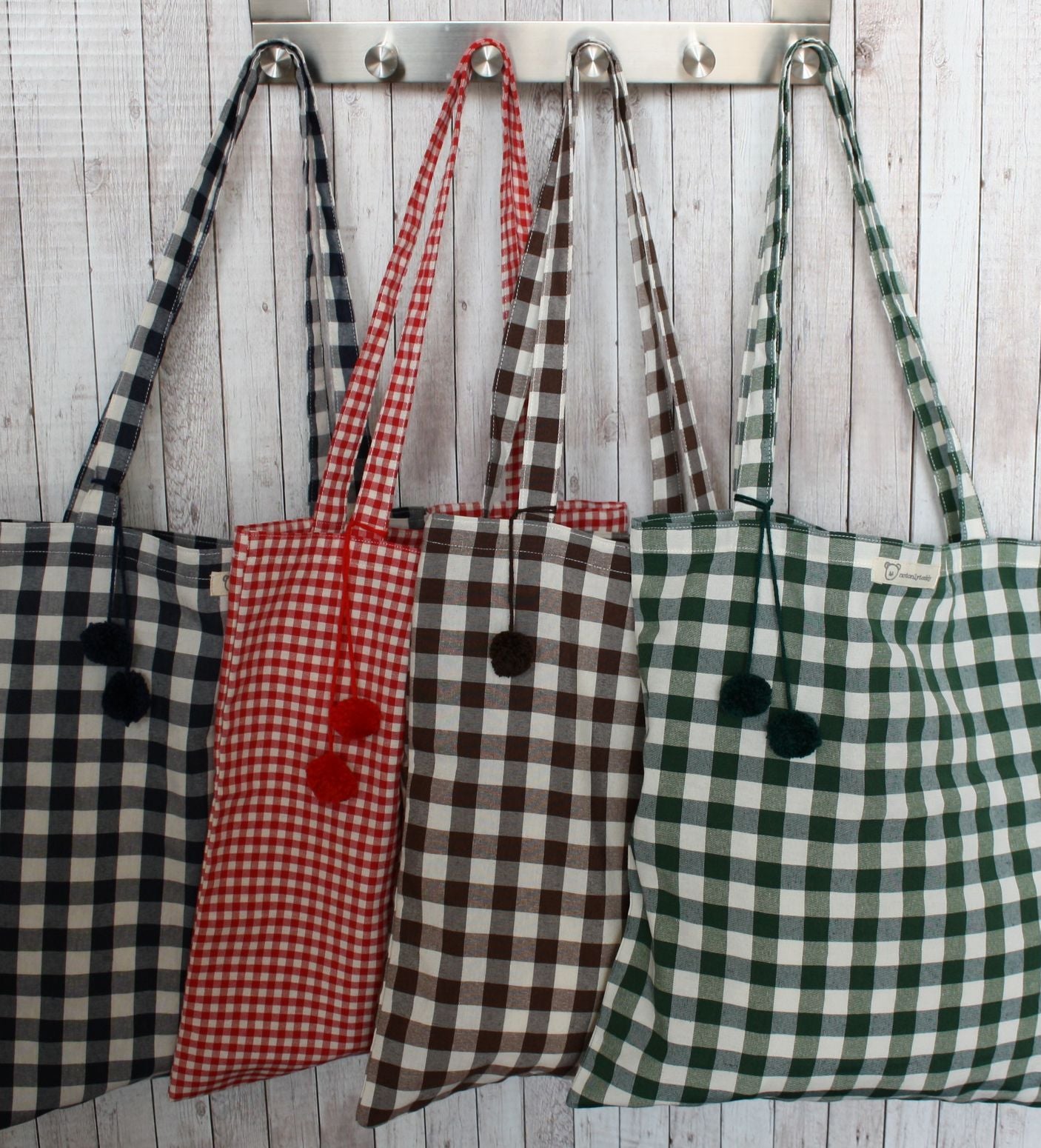 Shopper tela a quadretti rossi con decorazione