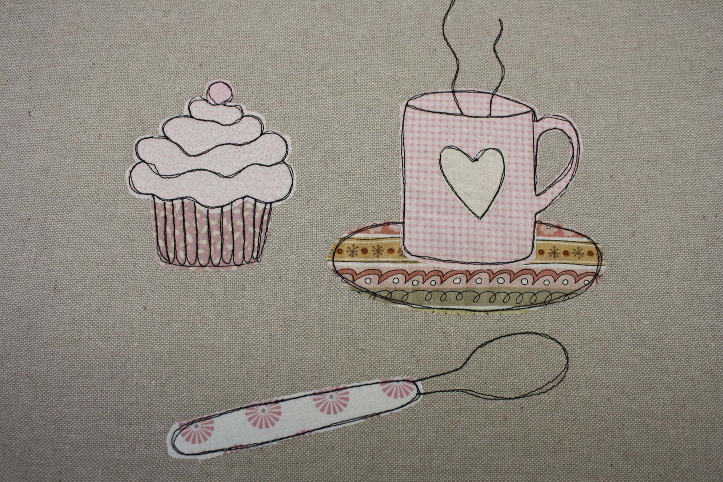 Tovaglietta colazione con cupcake e mug fumante 🍵🧁🐻 - personalizzabile