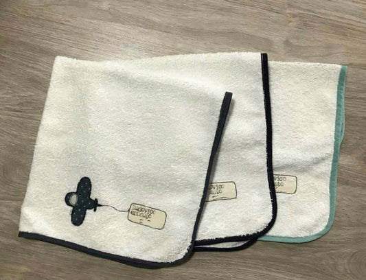 Asciugamano con asola bambino e personalizzabile - su ordinazione