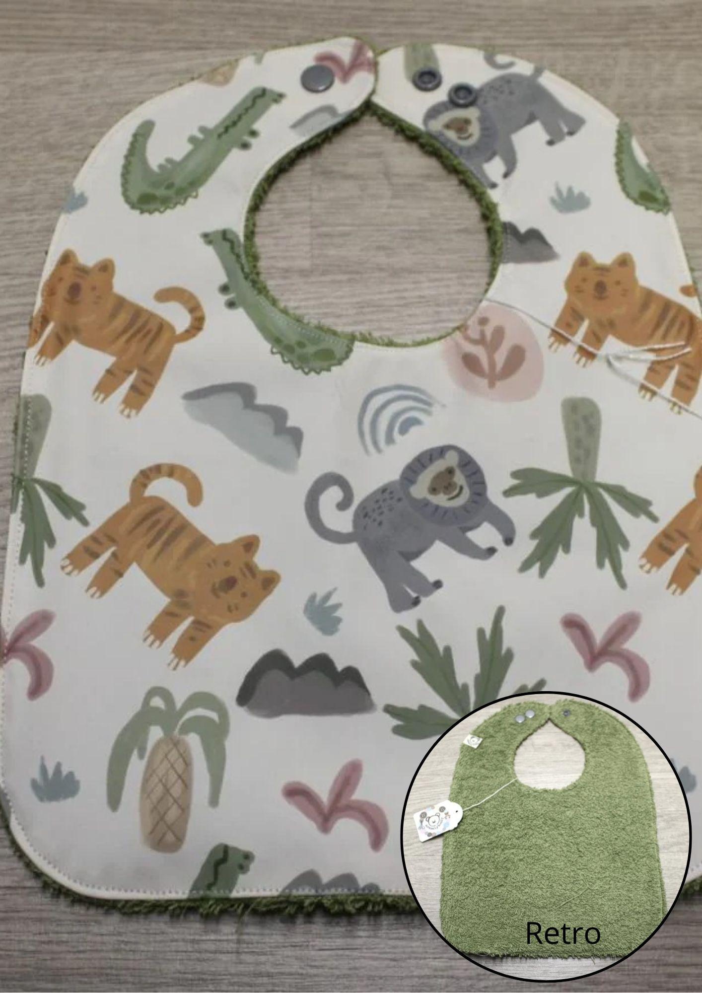 Bavaglino cerato con animali - retro in spugna