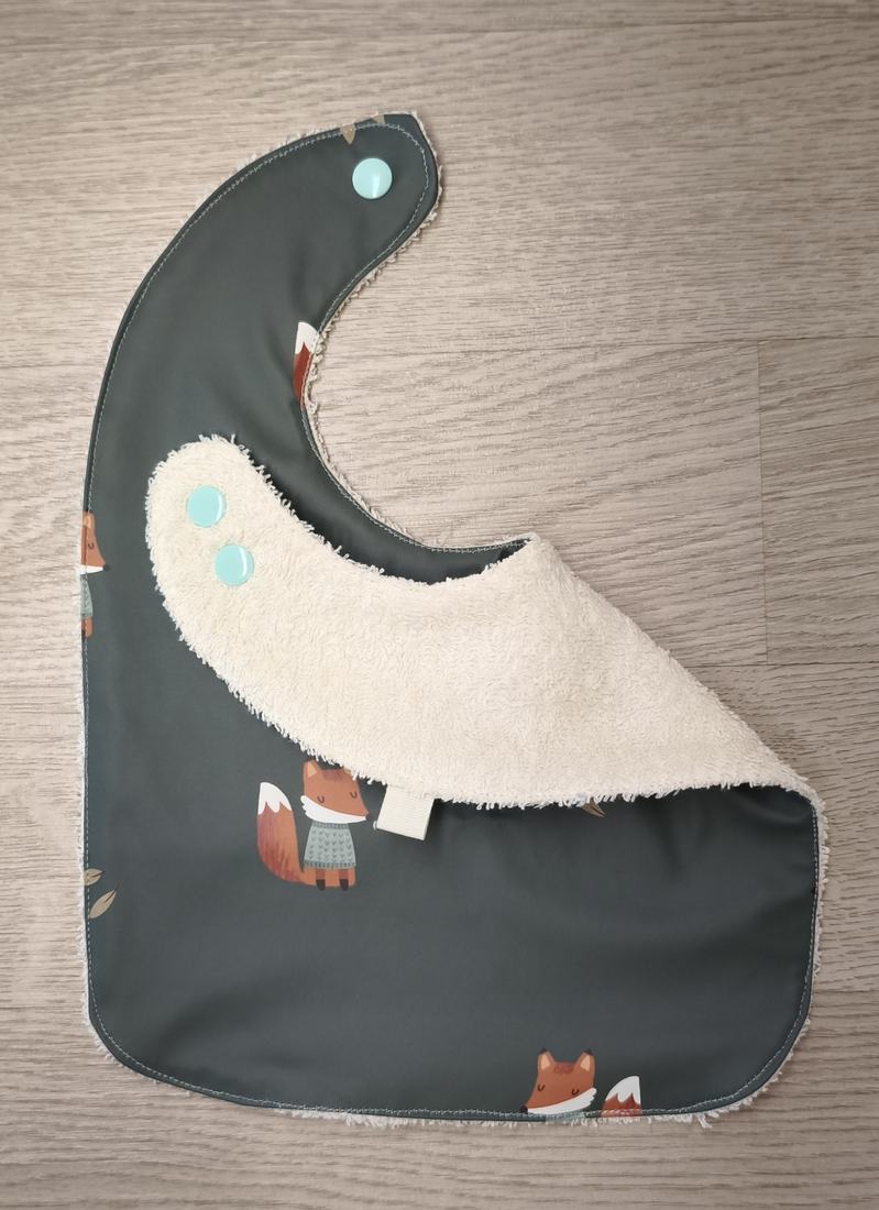 Bavaglino cerato con volpine - retro in spugna