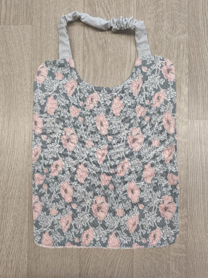 Bavaglia con elastico per bimbi - fiori Liberty