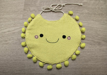 Bavaglino neonato a forma di Sole ☀️