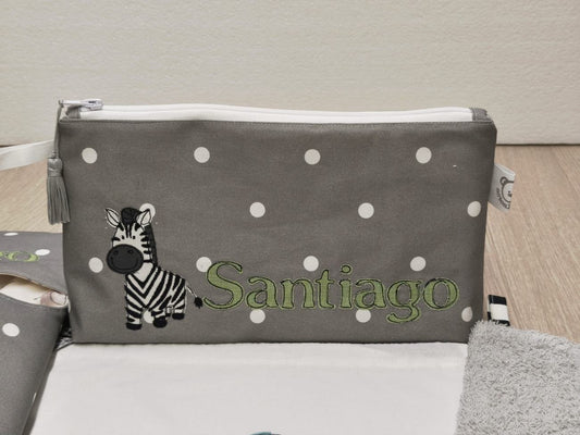 Beauty case portatutto – personalizzabile – coordinabile con fasciatoio - pois bianchi su fondo grigio con zebra