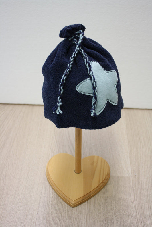 Berretto in felpa boucle blu con fiocchetto - stella