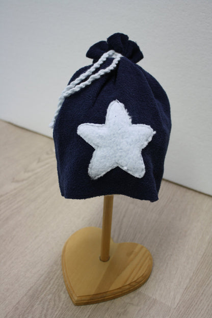 Berretto in felpa boucle blu con fiocchetto - stella