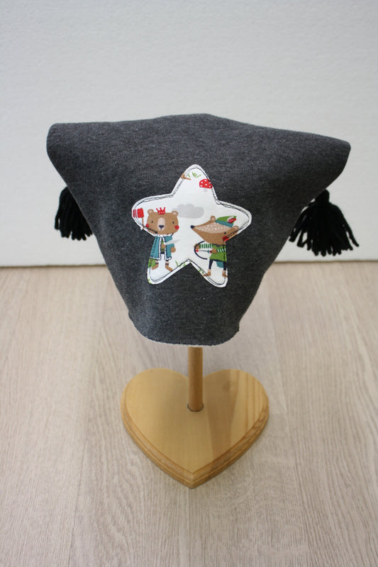 Berretto in felpa grigia con stellina Robin Hood- taglia 6-8 anni