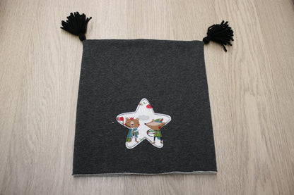 Berretto in felpa grigia con stellina Robin Hood- taglia 6-8 anni
