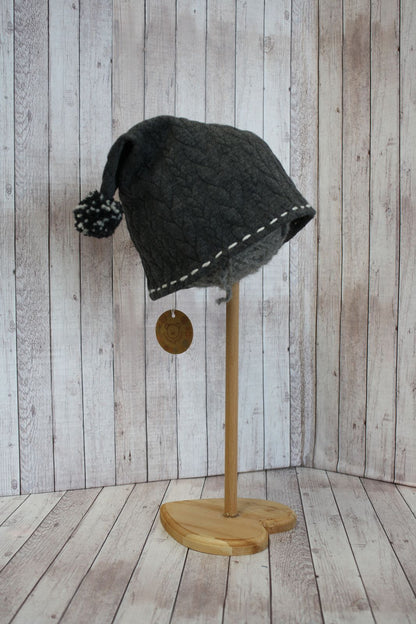 Berretto in jersey knit grigio scuro melange con pompon grigi - 6-8 anni