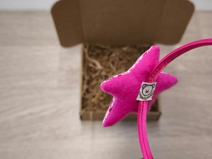 Cerchiello in raso fuxia con stellina a fiori fuxia