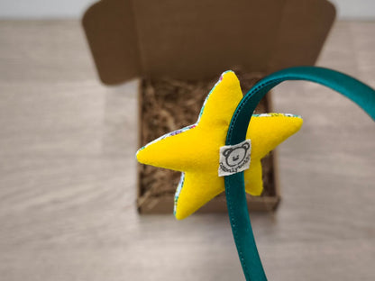 Cerchiello in raso verde con stellina a fiori Liberty
