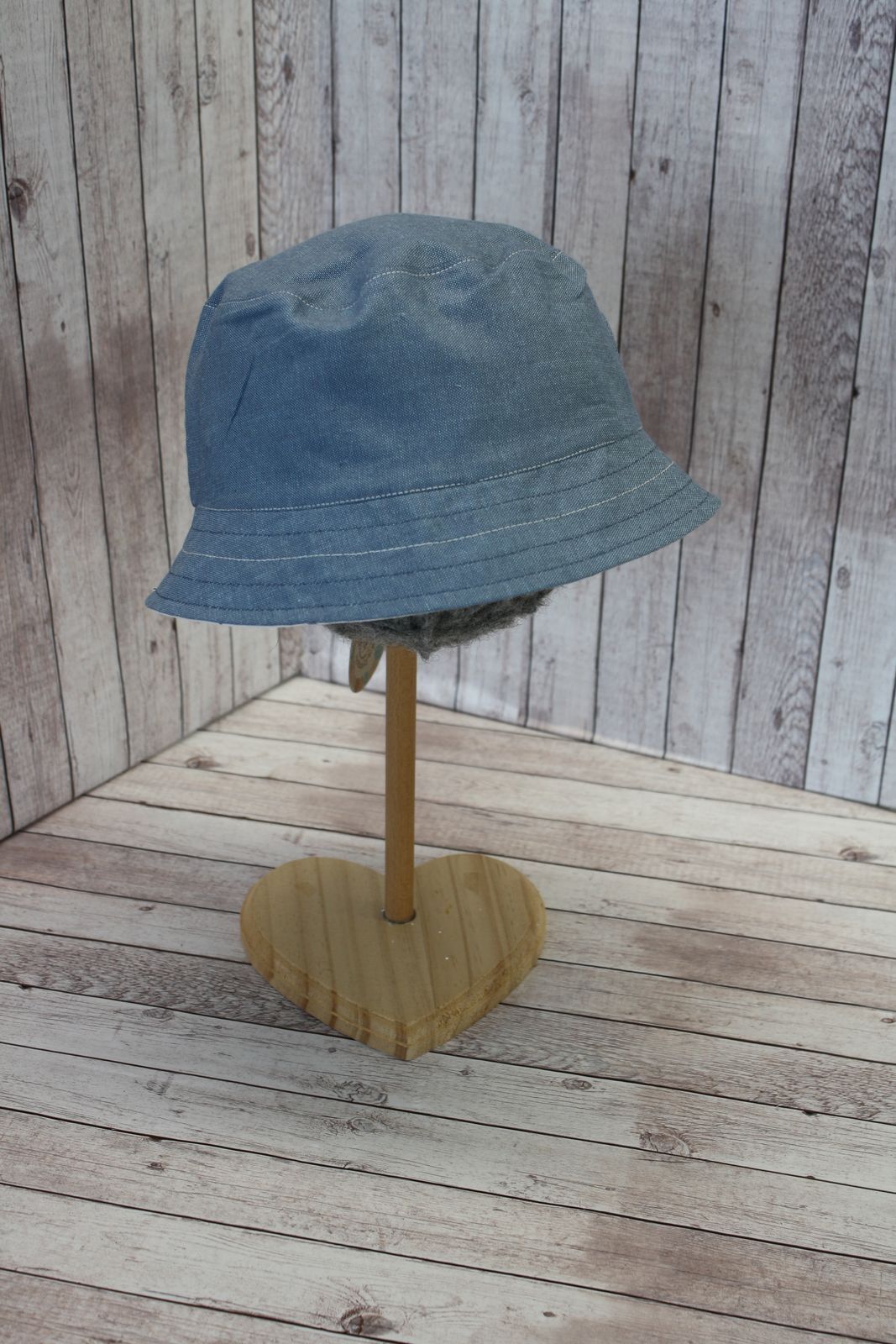 Cappellino parasole double-face, elefantini e chambray azzurro