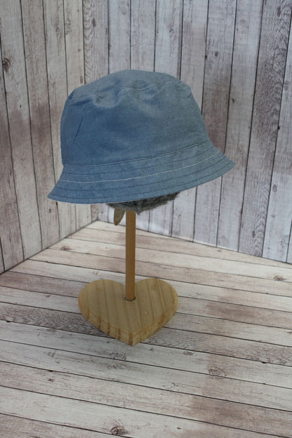 Cappellino parasole double-face, elefantini e chambray azzurro