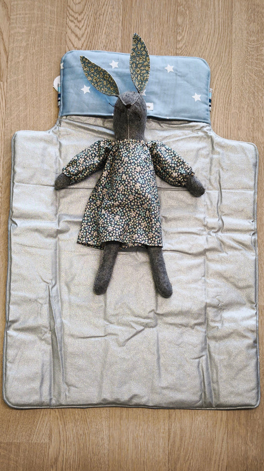 Fasciatoio da viaggio pieghevole con portapannolini – Stelline azzurro – personalizzabile