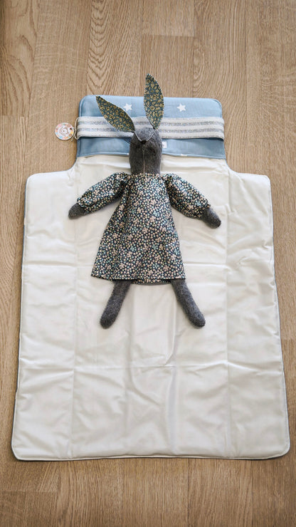 Fasciatoio da viaggio pieghevole con portapannolini – Stelline azzurro – personalizzabile