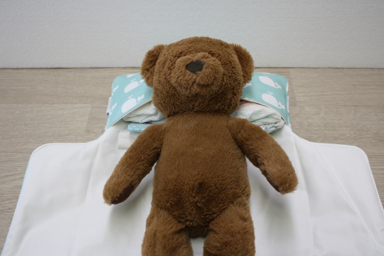 Fasciatoio portatile - Portapannolini verde acqua con balenine