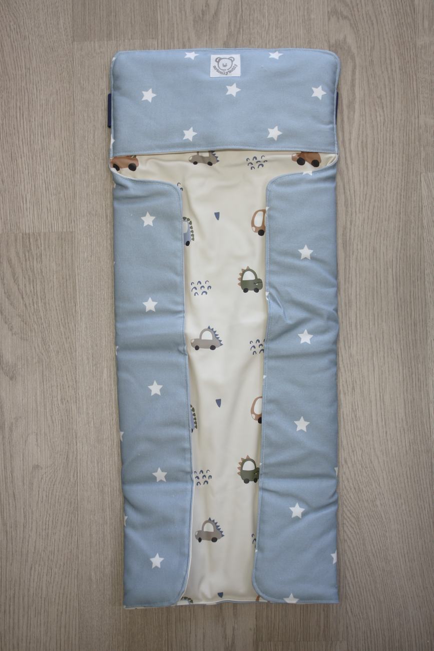 Fasciatoio da viaggio pieghevole con portapannolini – Stelline azzurro con interno cerato - automobiline – personalizzabile