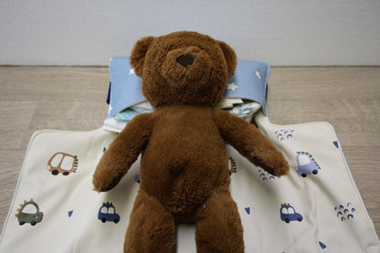 Fasciatoio da viaggio pieghevole con portapannolini – Stelline azzurro con interno cerato - automobiline – personalizzabile