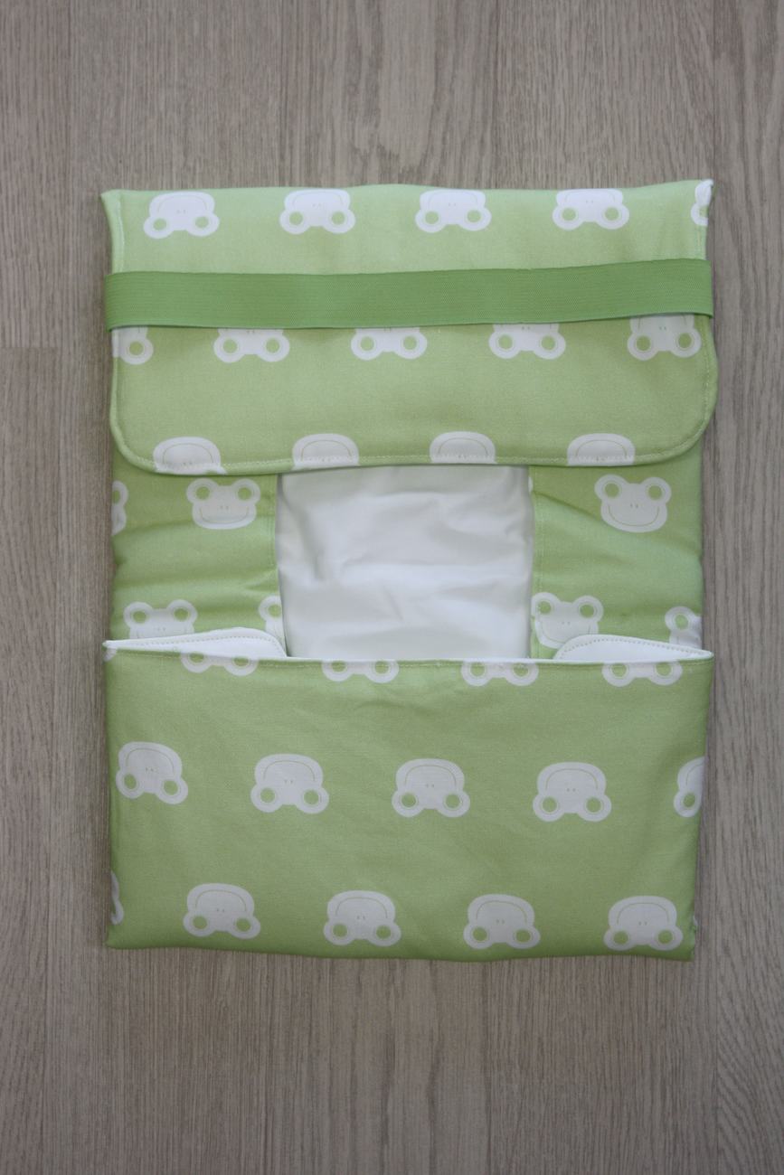 Fasciatoio portatile - Portapannolini verde chiaro con ranocchiette