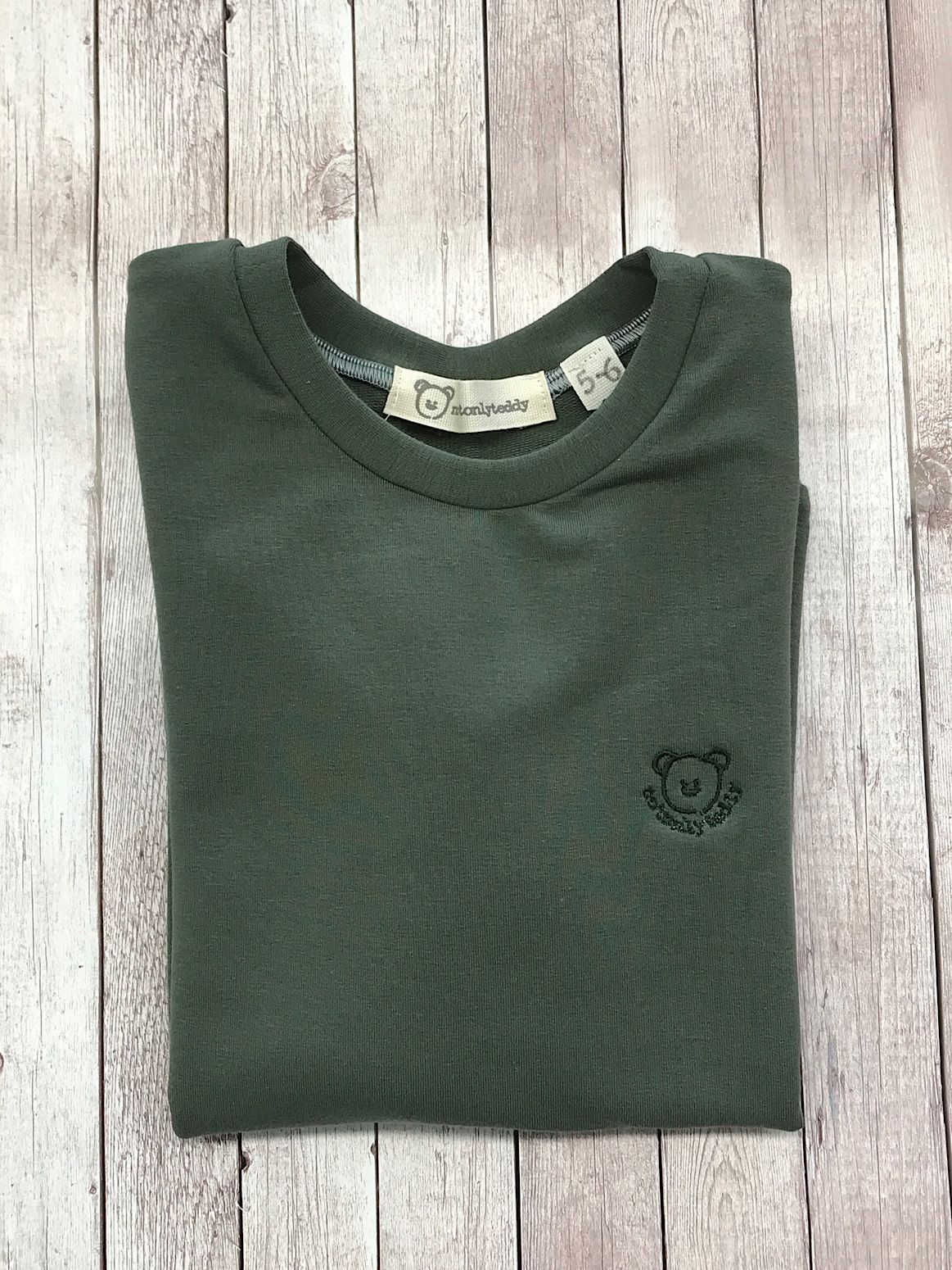 Felpa verde militare con toppe con stampa Robin Hood - taglia 5-6 anni