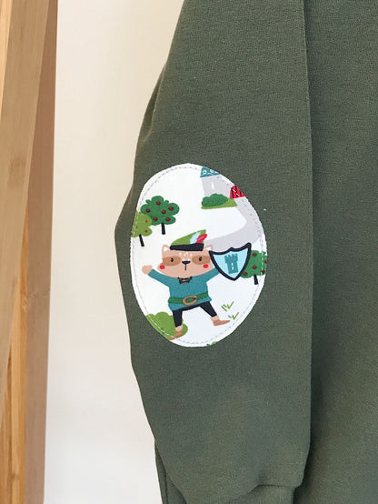 Felpa verde militare con toppe con stampa Robin Hood - taglia 5-6 anni