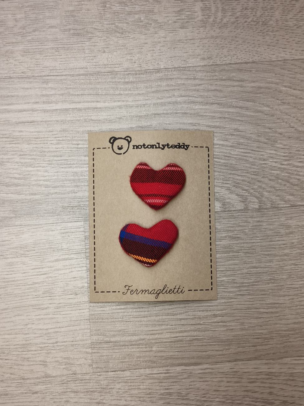 Fermaglietti per bimba a forma di cuore - versione piccolissima - Tartan rosso