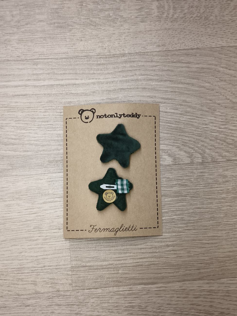 Fermaglietti per bimba a forma di stellina - versione piccolissima - Velluto in varie varianti colore