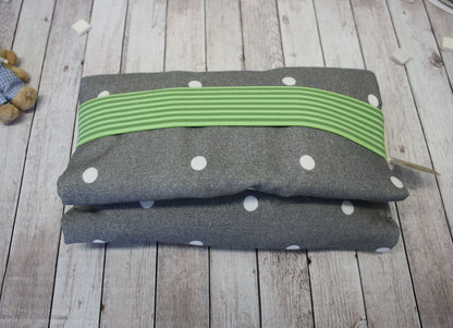 Fasciatoio portatile - Portapannolini grigio a pois con interno cerato a fantasia di uccellini - personalizzabile
