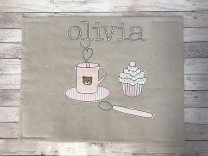 Tovaglietta colazione con cupcake e mug fumante 🍵🧁🐻 - personalizzabile