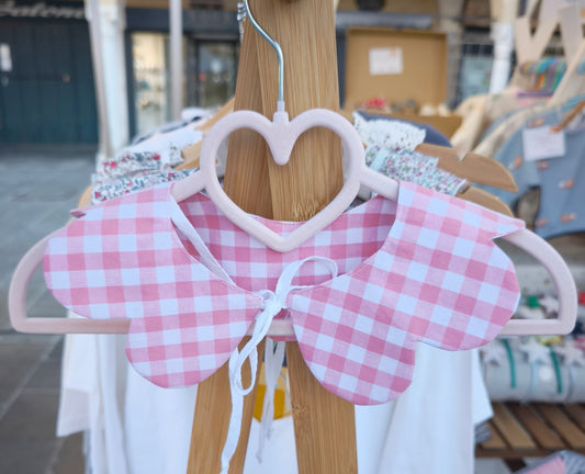 Colletto a cappette per bambina in tessuto a quadri con fiocchetto