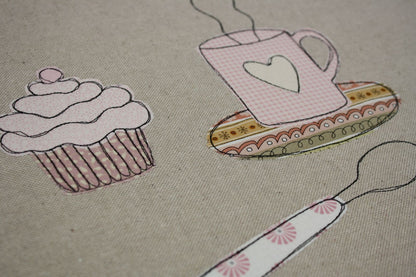 Tovaglietta colazione con cupcake e mug fumante 🍵🧁🐻 - personalizzabile