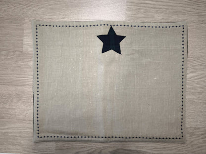 Tovaglietta colazione natalizia con stella scozzese