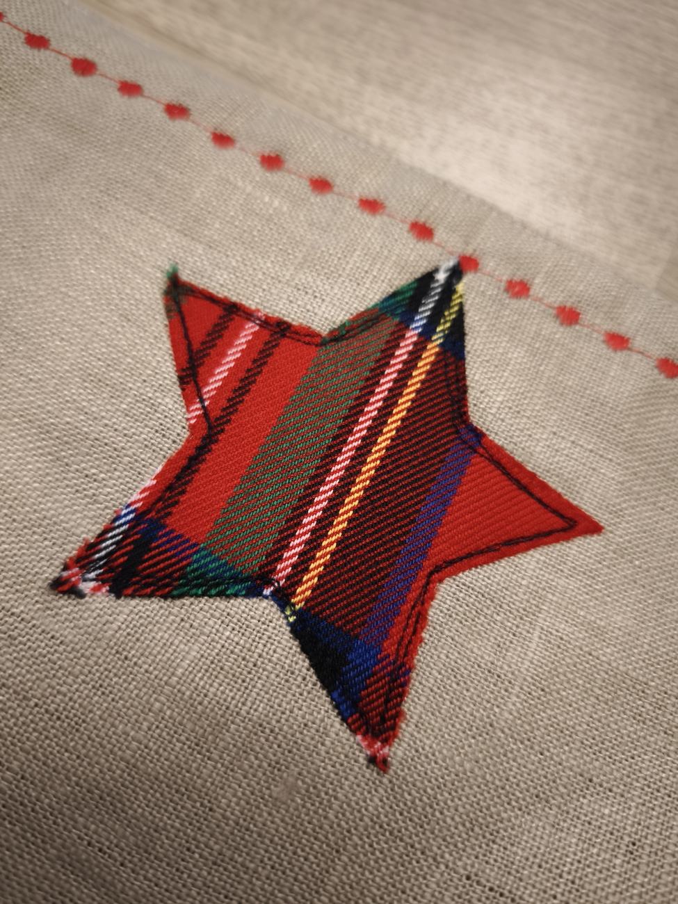 Tovaglietta colazione natalizia con stella scozzese