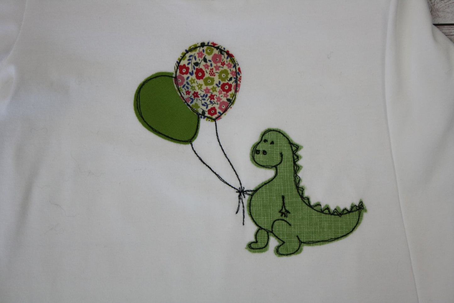 Maglietta a maniche lunghe con draghetto - taglia 1 anno